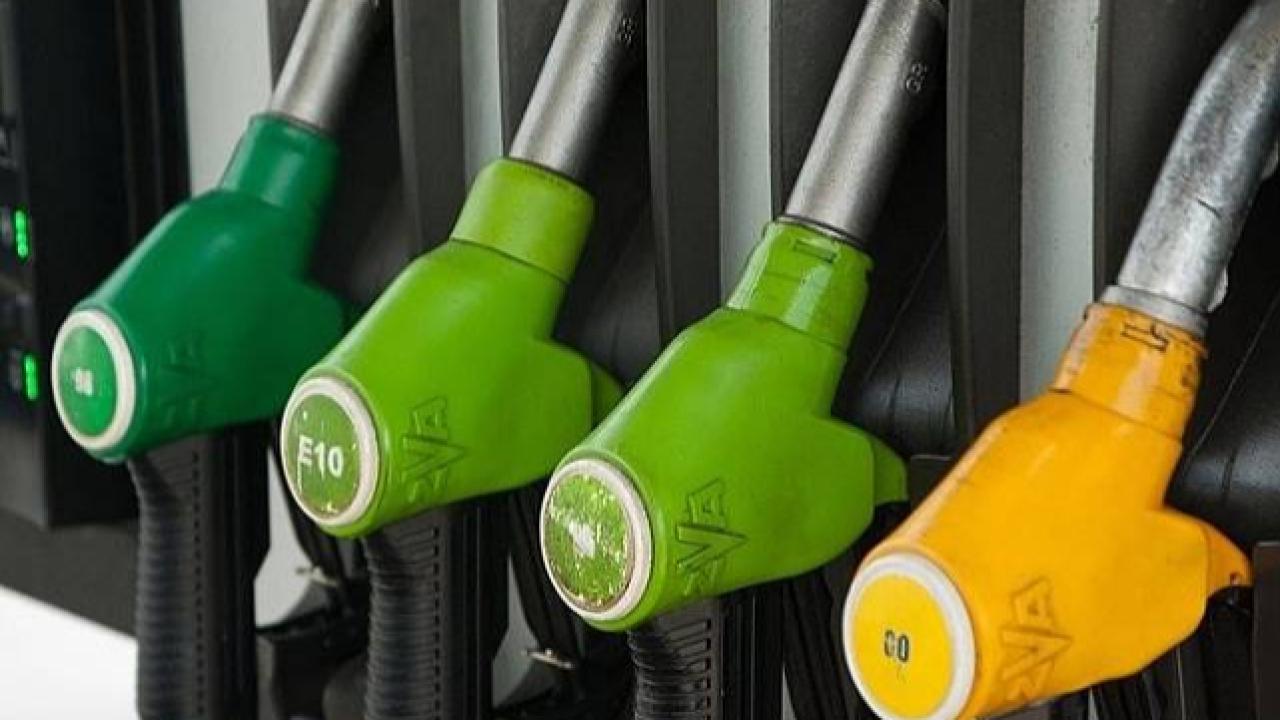 Akaryakıt Tabelaları Yeniden Değişiyor: İndirim Beklentisi