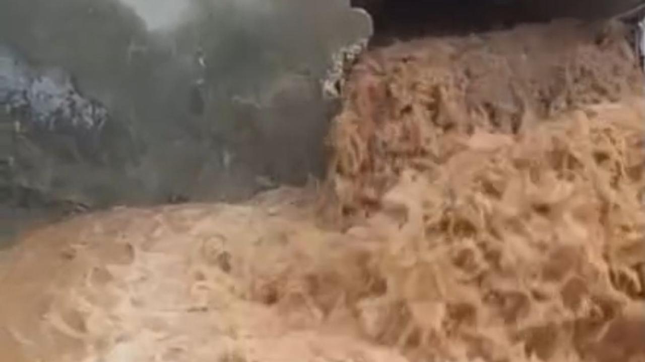 Ani Yağış Şanlıurfa’yı Vurdu: Yetkililerden Kritik Uyarı