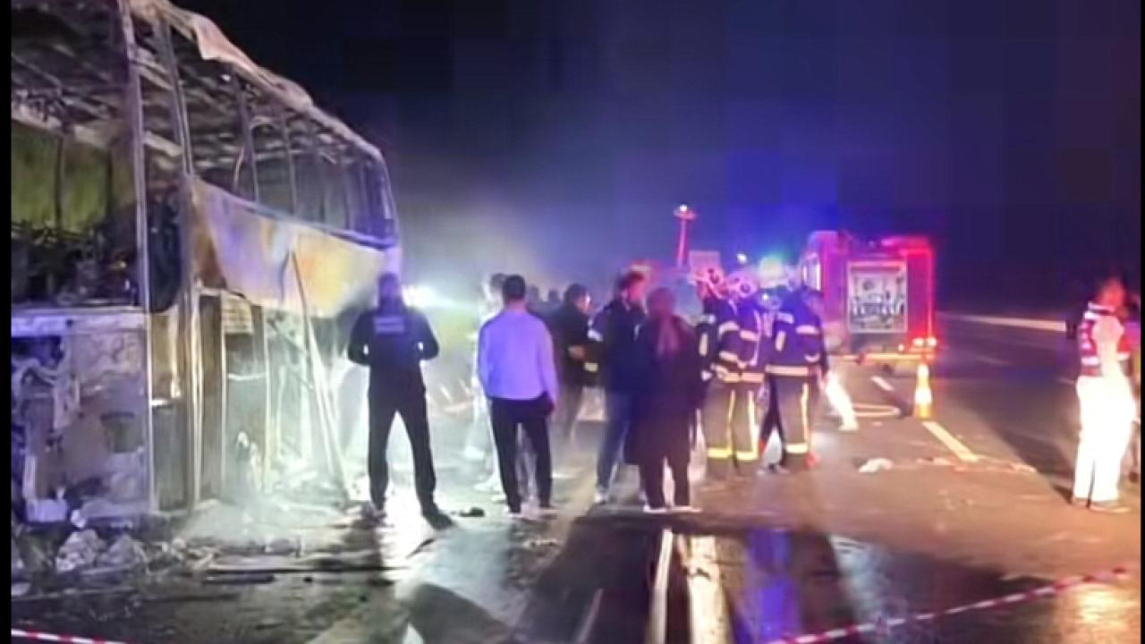 Katliam Gibi Kaza: 8 Ölü, 33 Yaralı