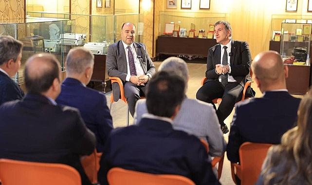 Nihat Çiftçi, Medya Temsilcileriyle Açık Oturumda Buluştu