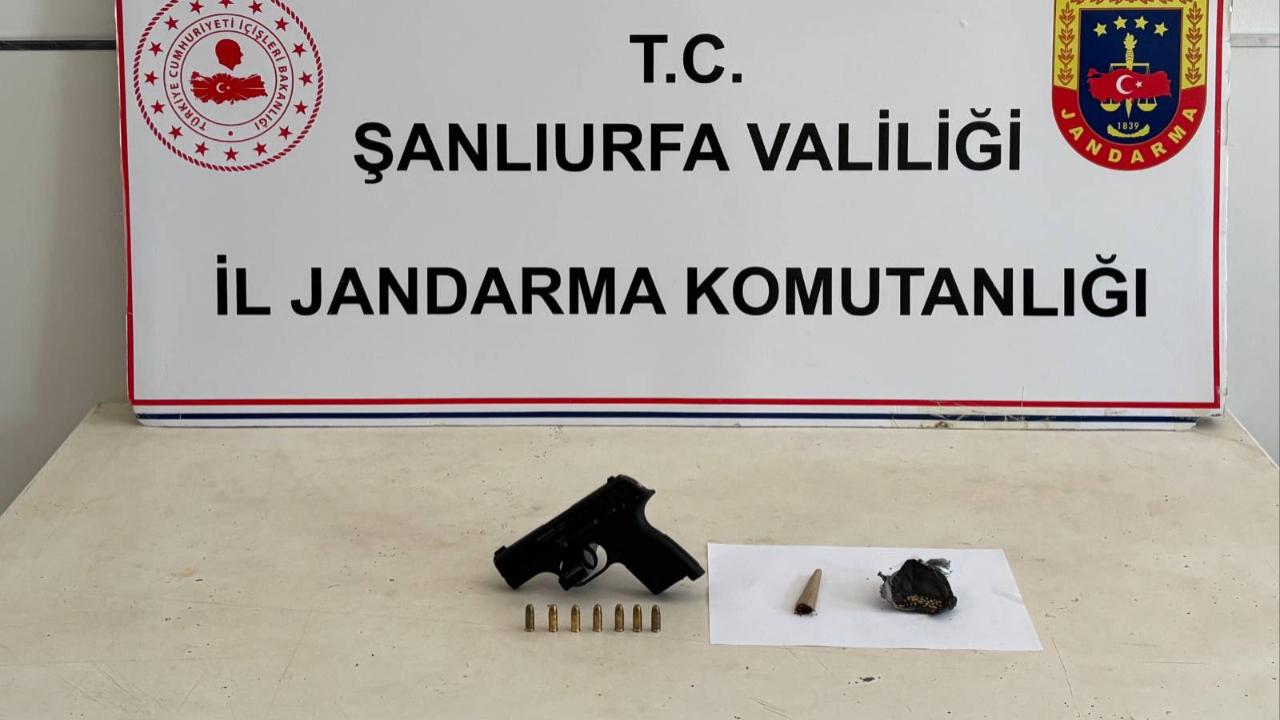 Suruç’ta Uyuşturucu ve Ruhsatsız Silah Ele Geçirildi