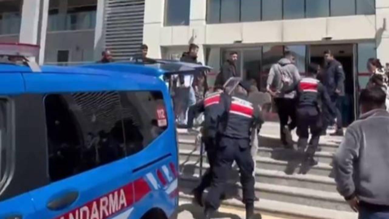 Urfa Dahil 24 İlde Göçmen Kaçakçılığı Operasyonu: 36 Tutuklama