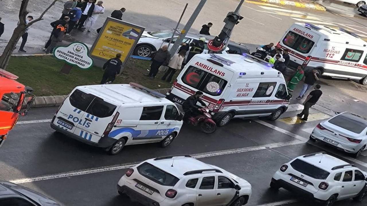 Urfa’da İki Araç Çarpıştı! Çok Sayıda Ekip Sevk Edildi