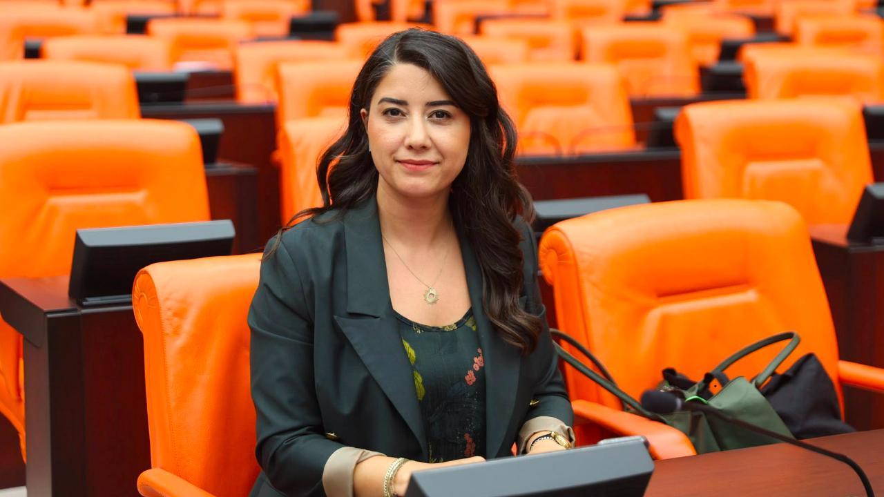Vekil Dilan Kunt Ayan’dan Suruç Katliamı İçin Meclis Araştırması Talebi